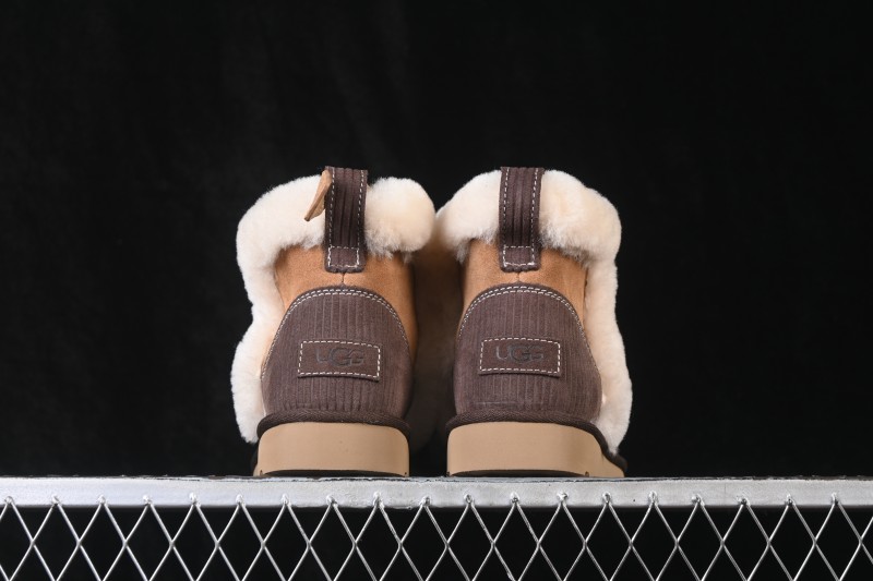 UGG Classic Novelty Cookie Suede Round Toe Slip-On Snow Boots - 1180434 CHE
