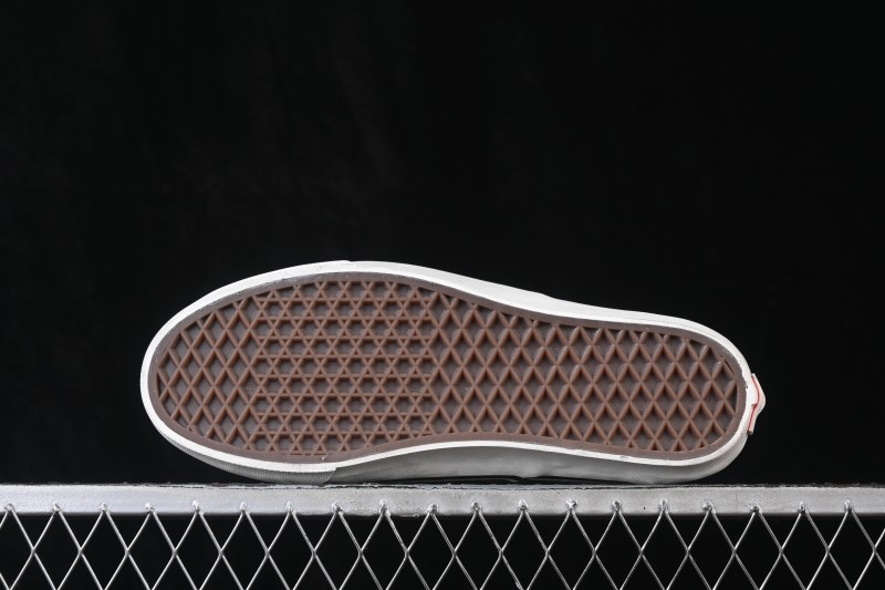 Vans Authentic Lx Low-Top Casual Vulcanized Skate Shoes - VN000D9NWVD