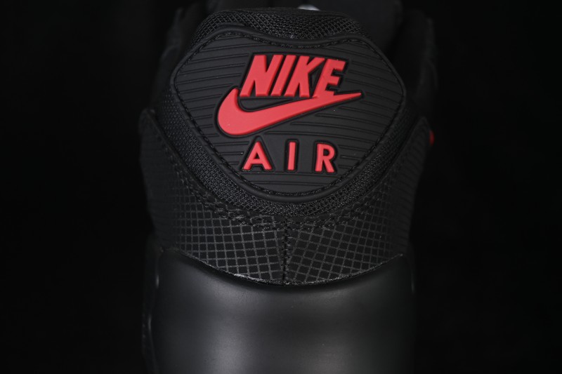 Nike Air Max 90 Retro Running Shoes with Air Cushion - IM9616-001