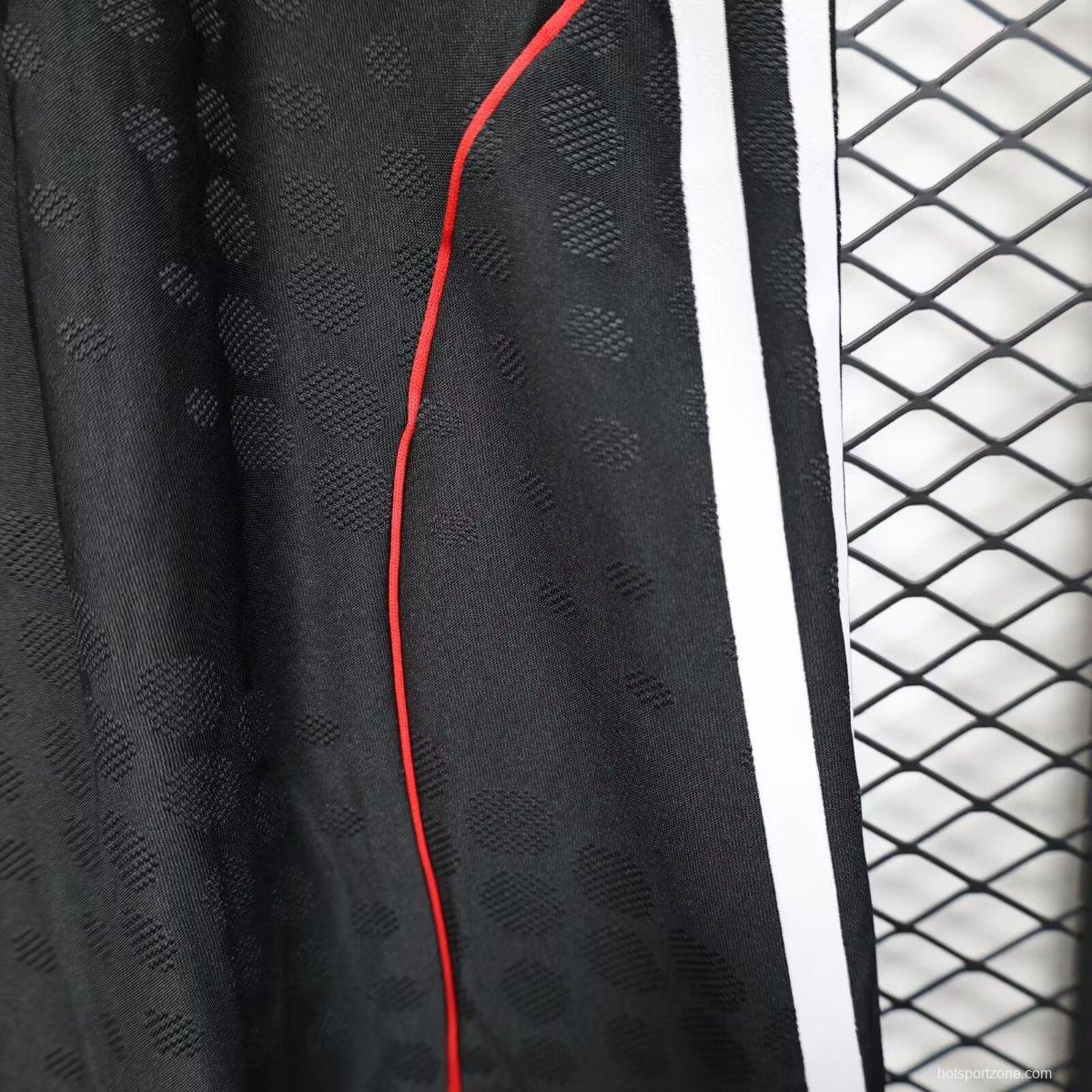 Player Version 25/26 Liverpool Away Shorts