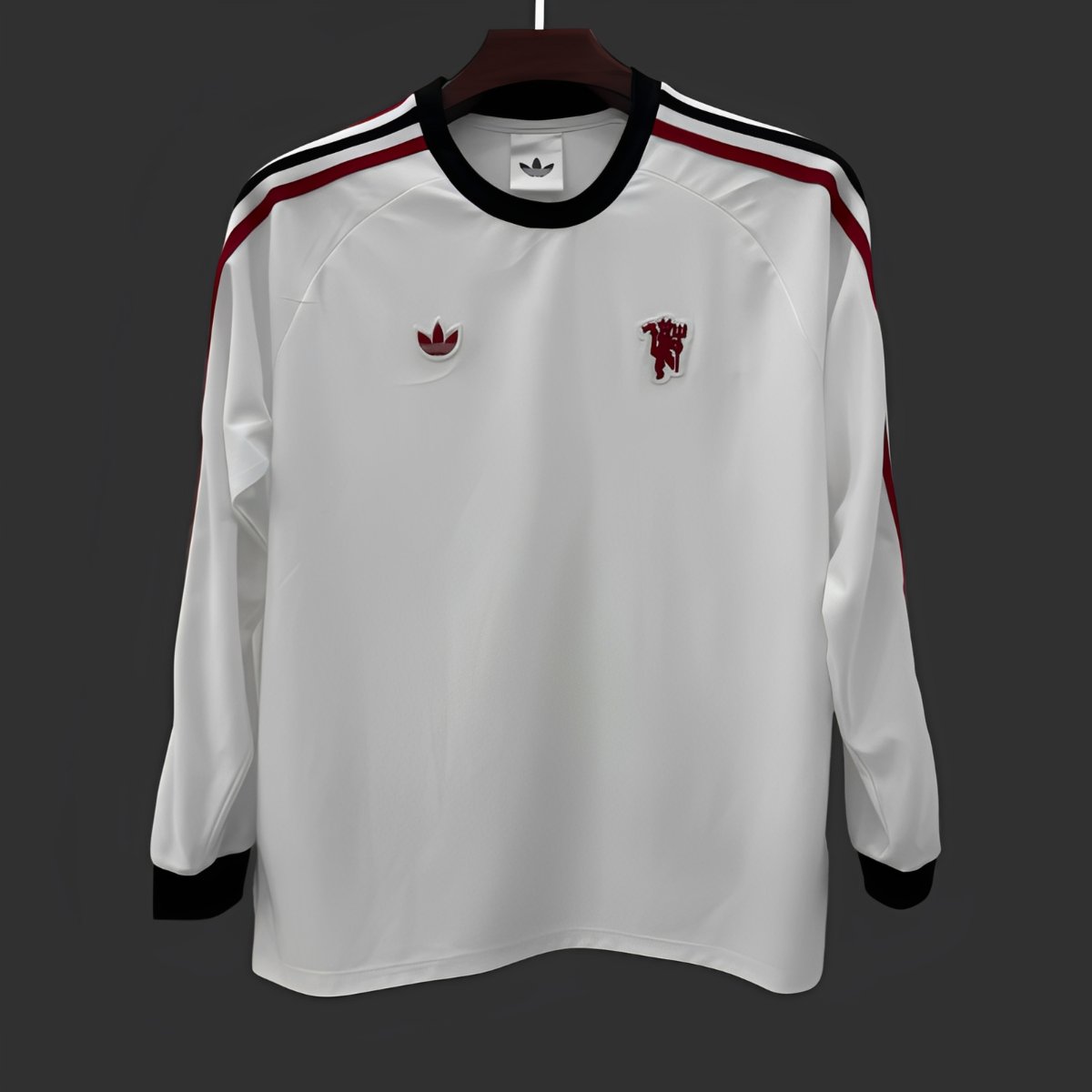 25/26 Manchester United Originals White Crew Long Sleeve Sweat