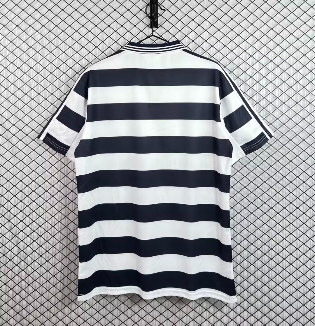 Retro 97/98 Hertha BSC Away White Dark Navy Jersey
